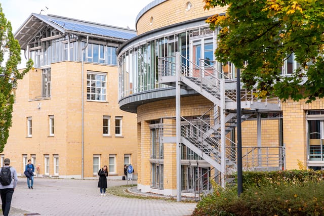 Zumeldung 10 Millionen Euro für die Hochschule Biberach